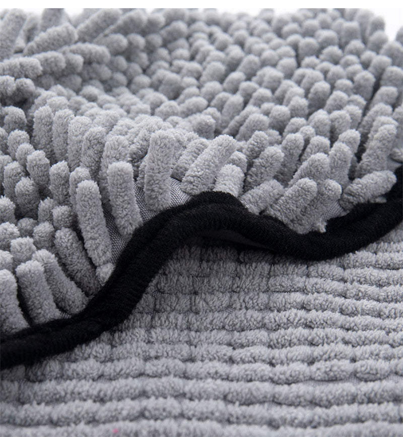 Super-Absorbent Microfiber Pet Bath Towel – Dog & Cat